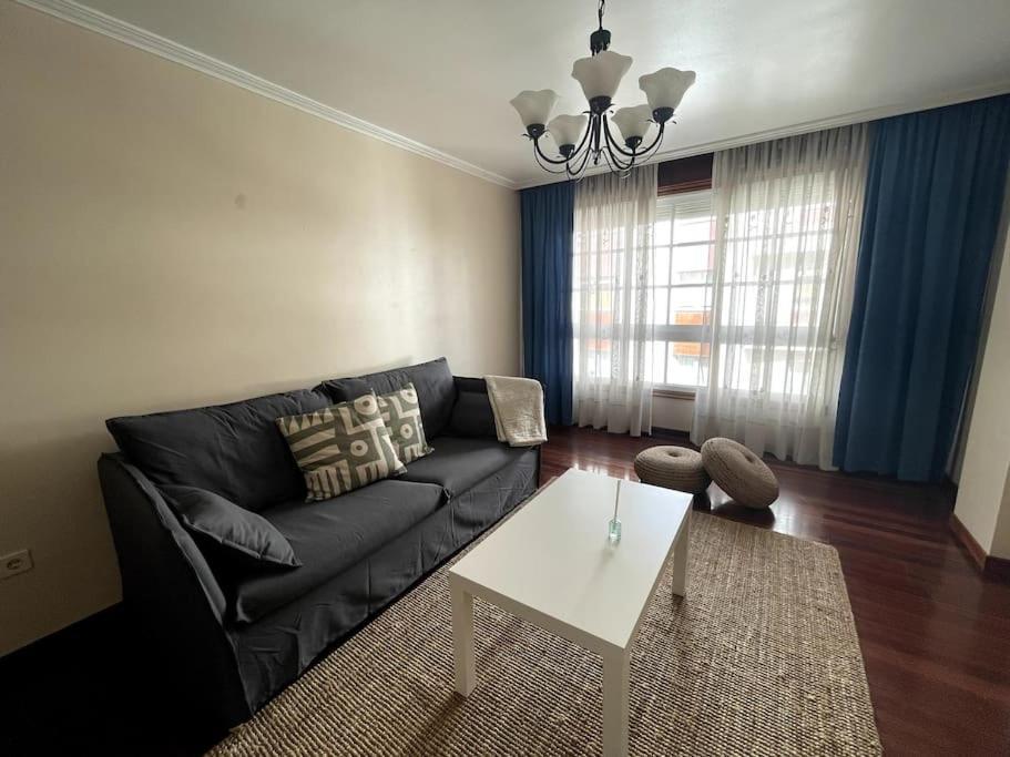 Agradable Apartamento Centrico En Cangas Exterior foto